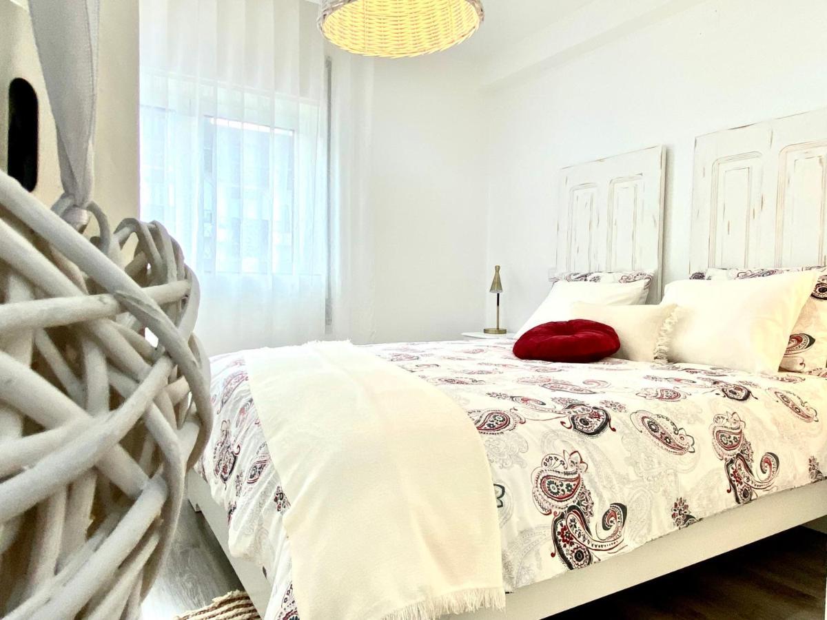 Red Apartment Em Fatima A 250M Do Santuario Exteriör bild